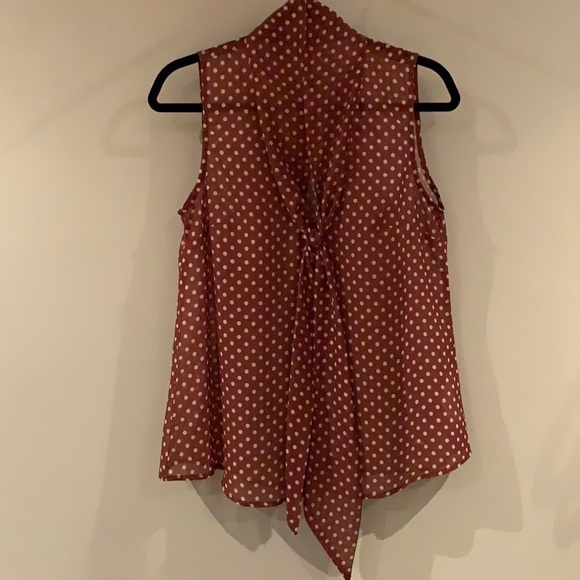 JUST Fab sleeveless bow blouse brown with white polka dots size small. - Picture 5 of 5